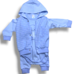 طقم متعدد الألوان