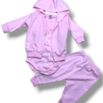 طقم متعدد الألوان